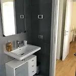 아파트 Angel's House