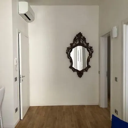 Angel's House 라스페치아